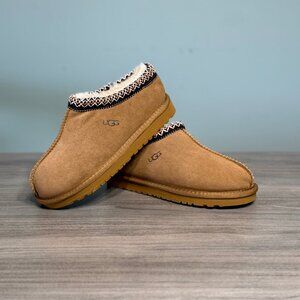 UGG Tasman II Slipper Size: 5
